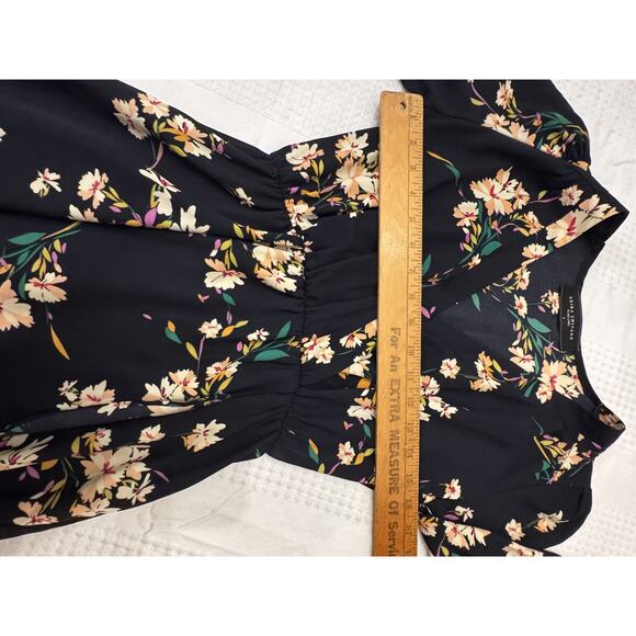 Akira Chicago Black Label Sz S Faux Wrap Floral Mini Dress Wedding Office Prep - Picture 7 of 11